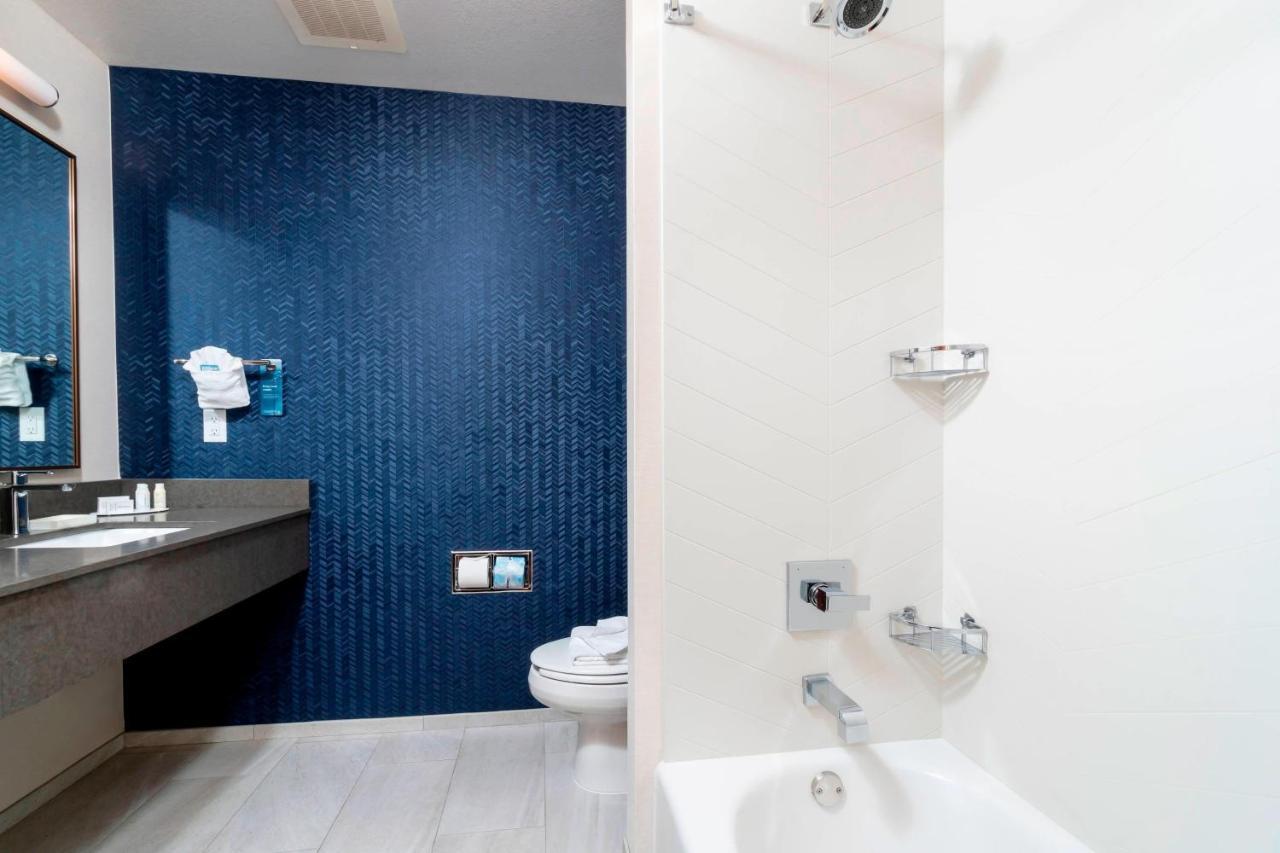 Fairfield Inn & Suites Bend Downtown Екстер'єр фото