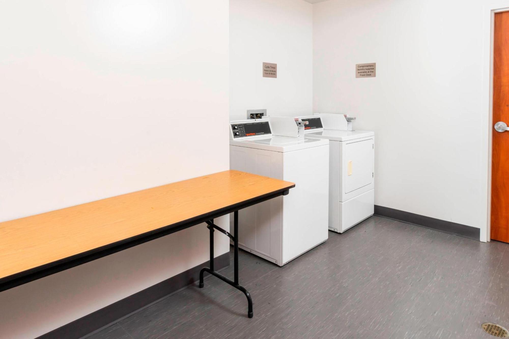Fairfield Inn & Suites Bend Downtown Екстер'єр фото